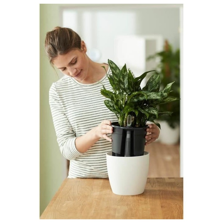 ELHO Pot a fleurs Self-watering Insert - Ø 33 x H 31 cm - Intérieur, accessoires - 100% recyclé - Noir