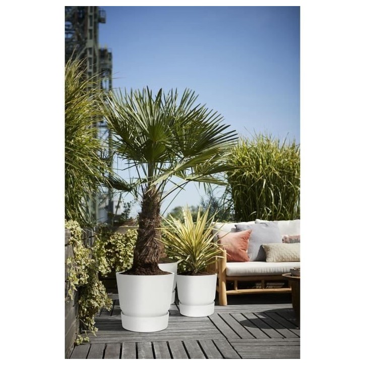 ELHO Pot de fleur GREENVILLE - Ø 47 x H 44,1 cm - 100% recyclé - Blanc ELHO Pot de fleur GREENVILLE - Ø 47 x H 44,1 cm - 100% recyclé - Blanc