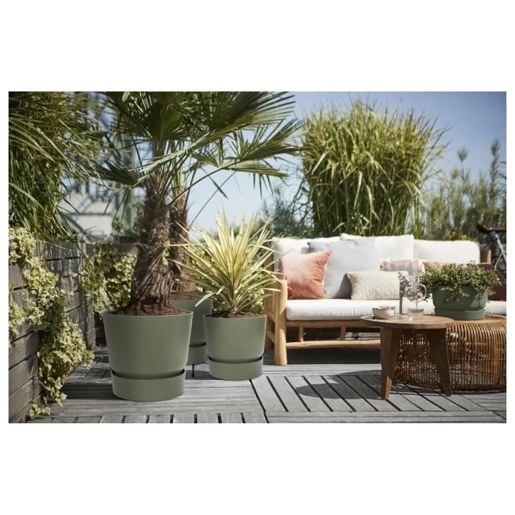 ELHO Pot de fleurs rond Greenville 25 - Extérieur - Ø 24,48 x H 23,31 cm - Vert feuille ELHO Pot de fleurs rond Greenville 25 - Extérieur - Ø 24,48 x H 23,31 cm - Vert feuille