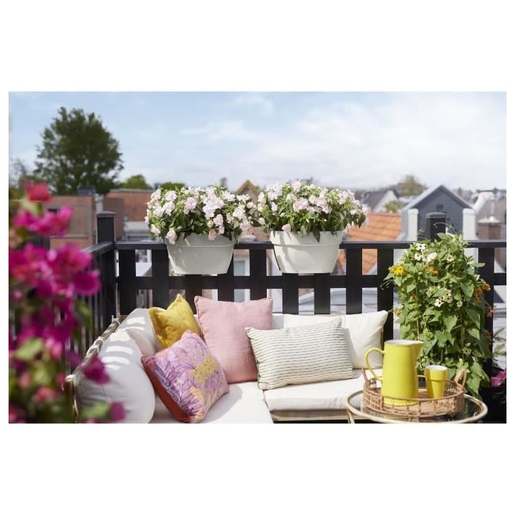 ELHO Balconniere Vibia Campana Flower Bridge 40 - 26x39x22cm - Balcon extérieur - Blanc soie ELHO Balconniere Vibia Campana Flower Bridge 40 - 26x39x22cm - Balcon extérieur - Blanc soie
