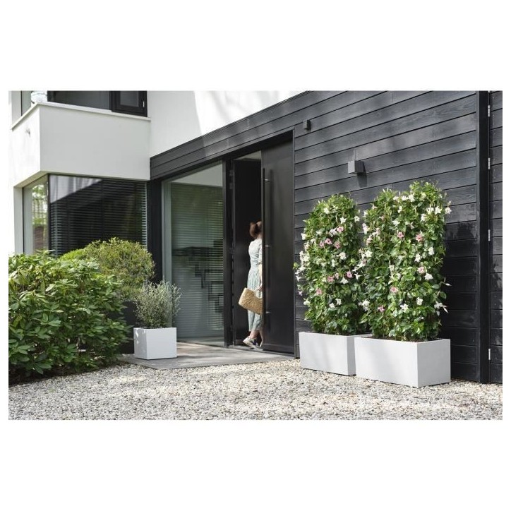 ELHO Bac a fleurs Vivo Next Square 40 - Ø 39 x H 38 cm - Intérieur,Extérieur - 100% recyclé - Blanc ELHO Bac a fleurs Vivo Next Square 40 - Ø 39 x H 38 cm - Intérieur,Extérieur - 100% recyclé - Blanc