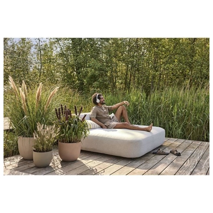 ELHO Pot de fleurs Sereh Rond 40 - Vert - Ø 39 x H 33 cm - 100% recyclé ELHO Pot de fleurs Sereh Rond 40 - Vert - Ø 39 x H 33 cm - 100% recyclé