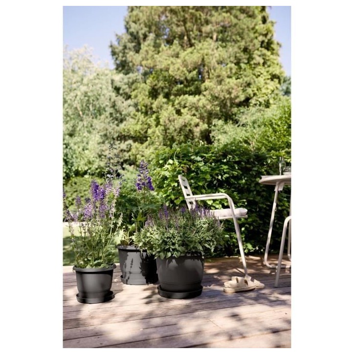 ELHO Pot de fleurs Amiga Rond 25 - Noir - Ø 24.5 x H 18 cm - Extérieur - 100% recyclé ELHO Pot de fleurs Amiga Rond 25 - Noir - Ø 24.5 x H 18 cm - Extérieur - 100% recyclé