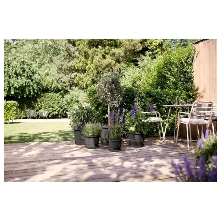 ELHO Pot de fleurs Amiga Rond 30 - Noir - Ø 29.5 x H 22 cm - Extérieur - 100% recyclé ELHO Pot de fleurs Amiga Rond 30 - Noir - Ø 29.5 x H 22 cm - Extérieur - 100% recyclé