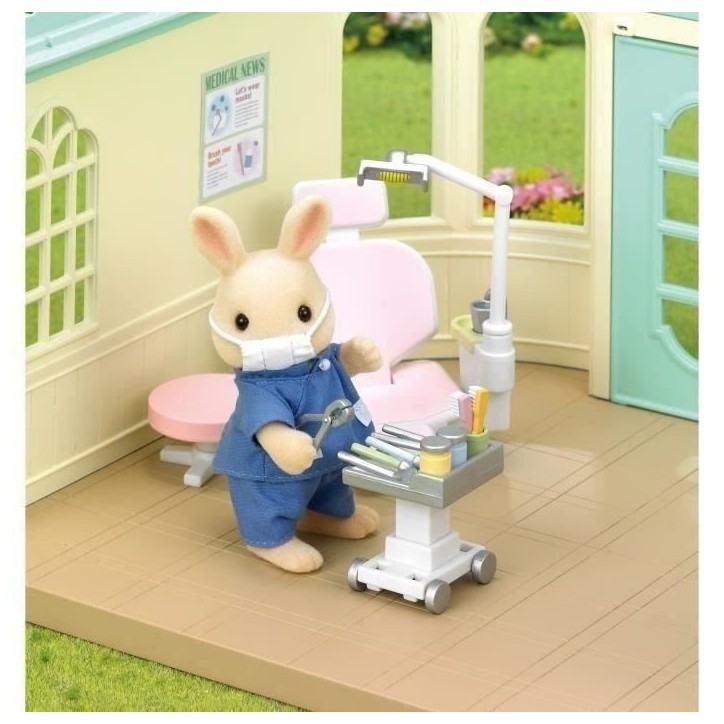 SYLVANIAN FAMILIES - Dentiste et Accessoires - Papa Lapin creme - 14 accessoires inclus