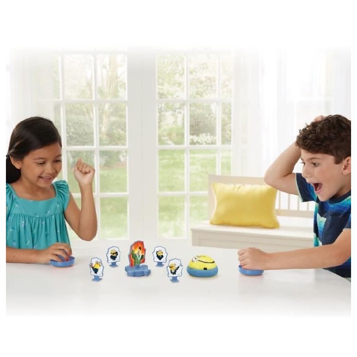Jeu de Table - EPOCH GAMES - Minions Hover Strike Battle - Renvoyer le Palet, Évite les Minions ! Jeu de Table - EPOCH GAMES - Minions Hover Strike Battle - Renvoyer le Palet, Évite les Minions !