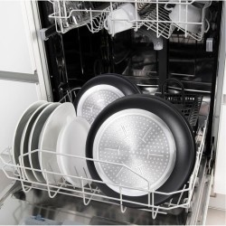 ARTHUR MARTIN Batterie de cuisine amovible 15 pieces 16-20-22-24-26 cm
