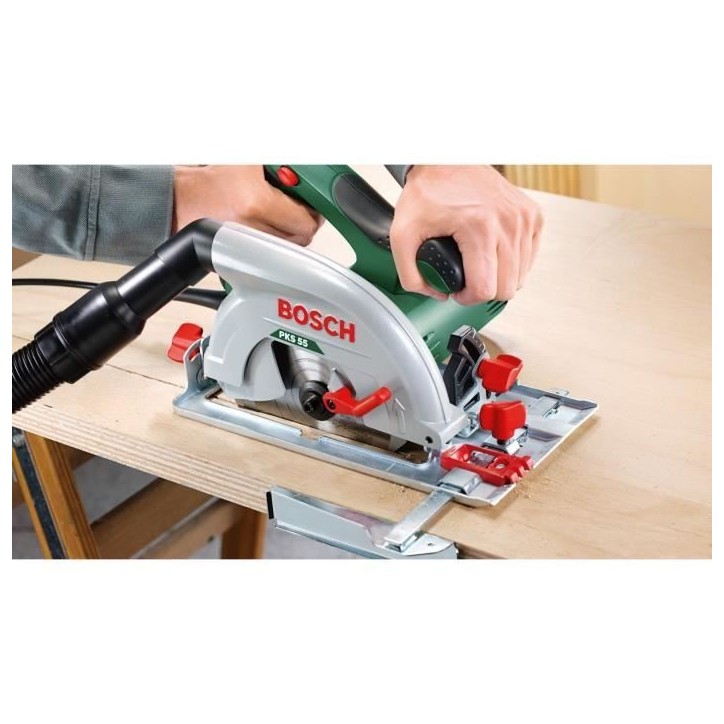 BOSCH Scie circulaire PKS 55A 1200W, 160mm + boîtier récupération - 0603501000 BOSCH Scie circulaire PKS 55A 1200W, 160mm + boîtier récupération - 0603501000