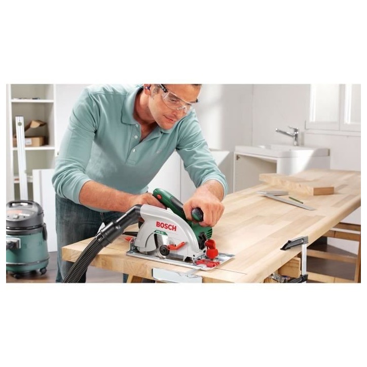 BOSCH Scie circulaire PKS 55A 1200W, 160mm + boîtier récupération - 0603501000 BOSCH Scie circulaire PKS 55A 1200W, 160mm + boîtier récupération - 0603501000