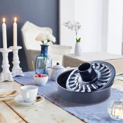 Moule a charniere et moule a savarin fond amovible - DR oeTKER - Back