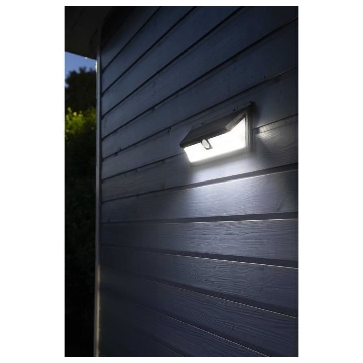 Spot solaire mural - GALIX - G4565 - Tres éclairant avec detecteur de presence - 300 Lumens Spot solaire mural - GALIX - G4565 - Tres éclairant avec detecteur de presence - 300 Lumens