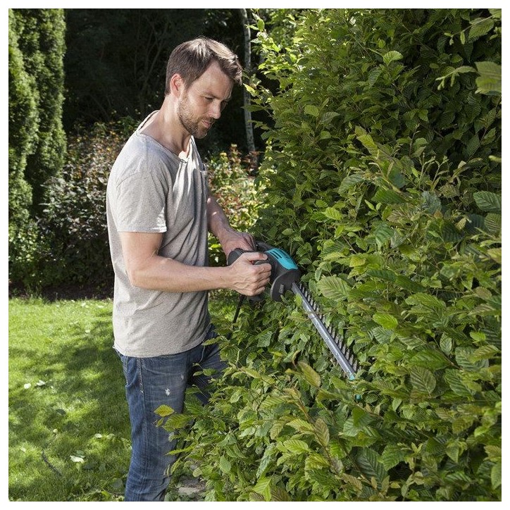 Taille-haies électrique - GARDENA - EasyCut 450/50 - 450W - 50 cm - Poignée ErgoLine - Butée de protection Taille-haies électrique - GARDENA - EasyCut 450/50 - 450W - 50 cm - Poignée ErgoLine - Butée de protection