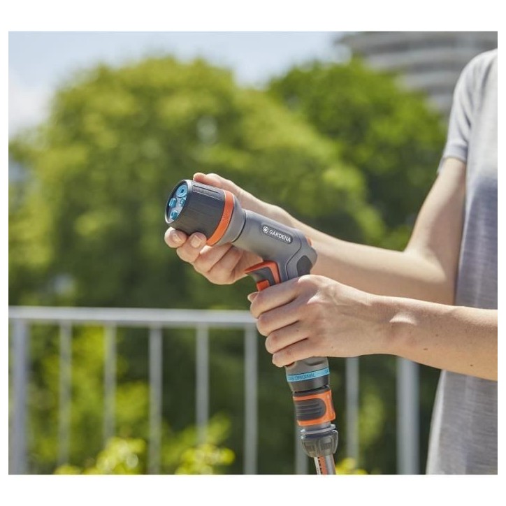 Pistolet d'arrosage et nettoyage Comfort ecoPulse™ – Multiple type de jets – Verrouillage du jet – Garantie 5 ans (18304