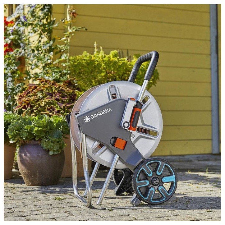 Dévidoir CleverRoll en métal pour jardin moyen - GARDENA - Longueur max 60m - Garantie 5 ans Dévidoir CleverRoll en métal pour jardin moyen - GARDENA - Longueur max 60m - Garantie 5 ans