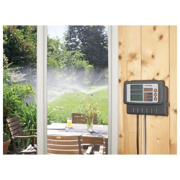 GARDENA Programmateur 6030 Classic – Ecran LCD – Systeme centralisé – Boîtier pour intérieur – Branchement sur 230V GARDENA Programmateur 6030 Classic – Ecran LCD – Systeme centralisé – Boîtier pour intérieur – Branchement sur 230V