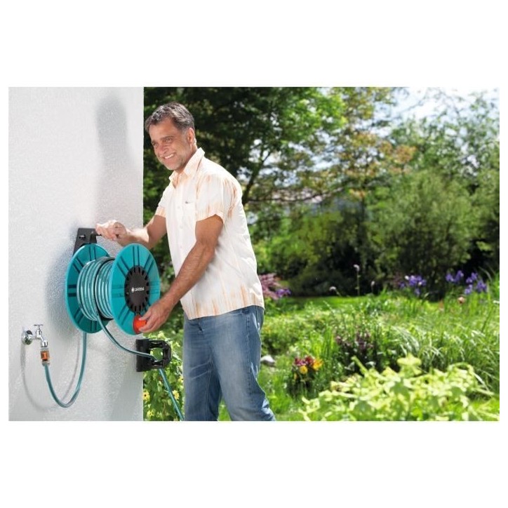 GARDENA Dévidoir mural Classic 60 – Longueur 60m max – Adapté tout diametre – Kit complet pret a l'emploi – Garantie 5