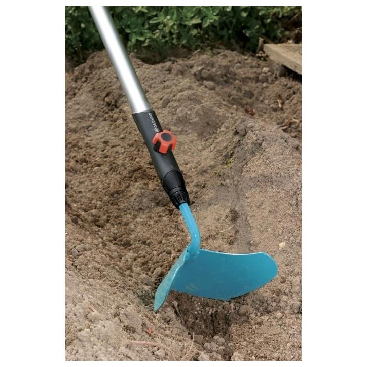 Binette-rayonneur Combisystem GARDENA 16cm - Résistant a la corrosion - Garantie 25 ans Binette-rayonneur Combisystem GARDENA 16cm - Résistant a la corrosion - Garantie 25 ans