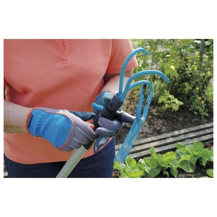 GARDENA Griffe piocheuse combisystem 9cm GARDENA Griffe piocheuse combisystem 9cm