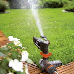 GARDENA Arroseur-canon sur pic Comfort – Portée réglable 12.5m max