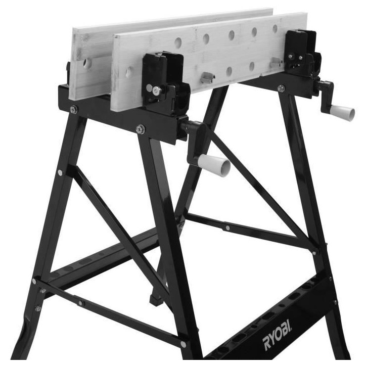 RYOBI - Etabli pliable orientable a 90° - table bambou 605 x 625 x 790 mm - 6,5 kg - Livré avec 4 mors et 1 clé de service - RYOBI - Etabli pliable orientable a 90° - table bambou 605 x 625 x 790 mm - 6,5 kg - Livré avec 4 mors et 1 clé de service -