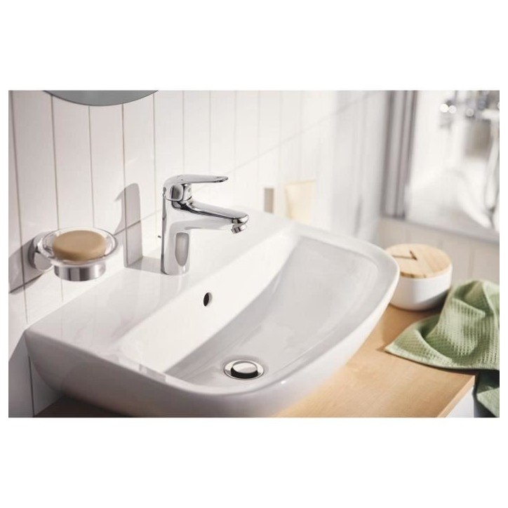 Mitigeur monocommande lavabo - GROHE Swift - 24316001 - Chromé - Taille S - Economie d'eau Mitigeur monocommande lavabo - GROHE Swift - 24316001 - Chromé - Taille S - Economie d'eau
