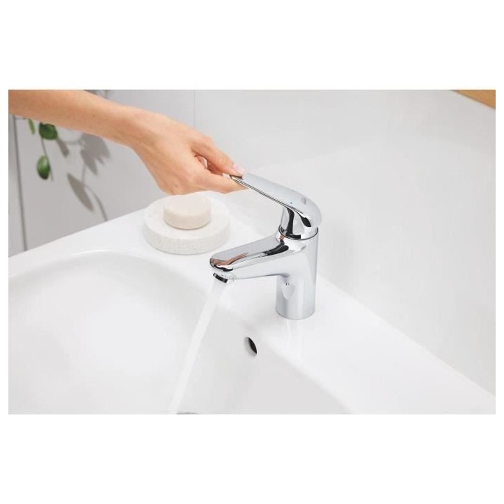 Robinet monofluide lave-mains - GROHE Swift - 20617001 - Chromé- Taille XS - Economie d'eau Robinet monofluide lave-mains - GROHE Swift - 20617001 - Chromé- Taille XS - Economie d'eau