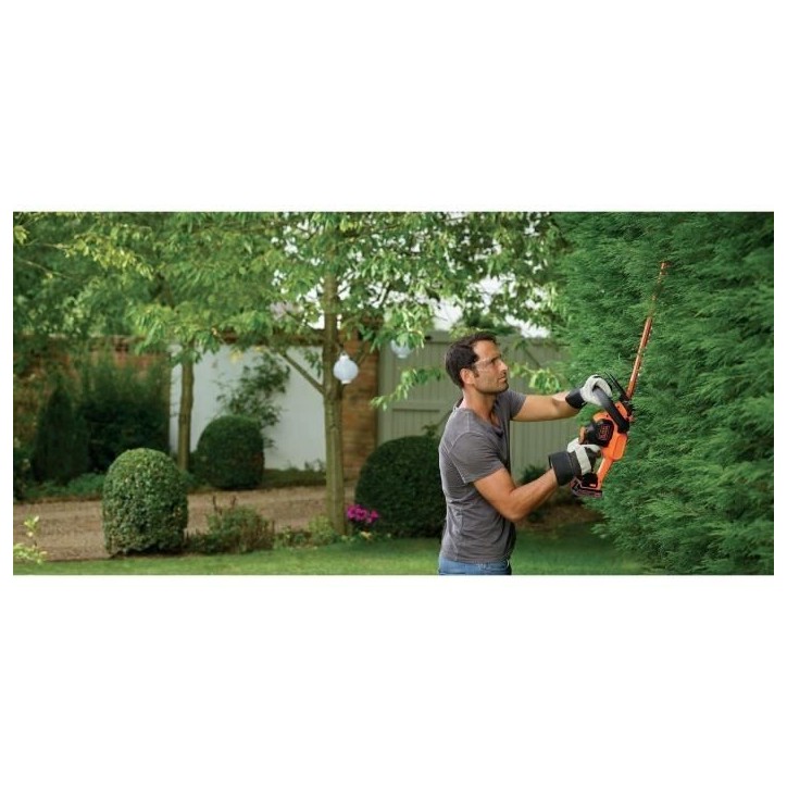 Taille-haies électrique sans fil - BLACK&DECKER - GTC18452PCB-XJ - 18V - Lame 45cm - Sans batterie Taille-haies électrique sans fil - BLACK&DECKER - GTC18452PCB-XJ - 18V - Lame 45cm - Sans batterie