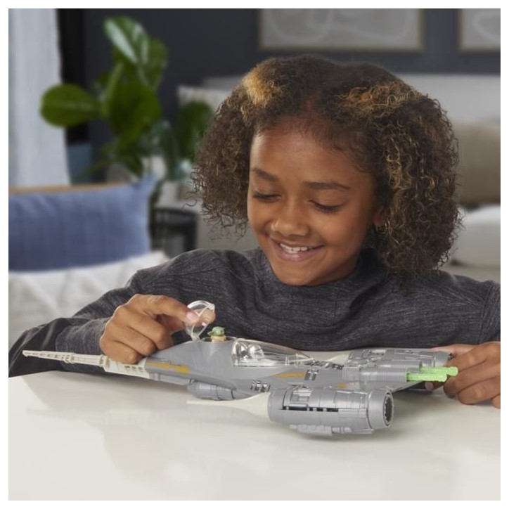 Vaisseau The Mandalorian's N-1 Starfighter, figurines Grogu et Mandalorien de 10 cm, jouet pour enfant des 4 ans, Star Wars Ep Vaisseau The Mandalorian's N-1 Starfighter, figurines Grogu et Mandalorien de 10 cm, jouet pour enfant des 4 ans, Star Wars Ep