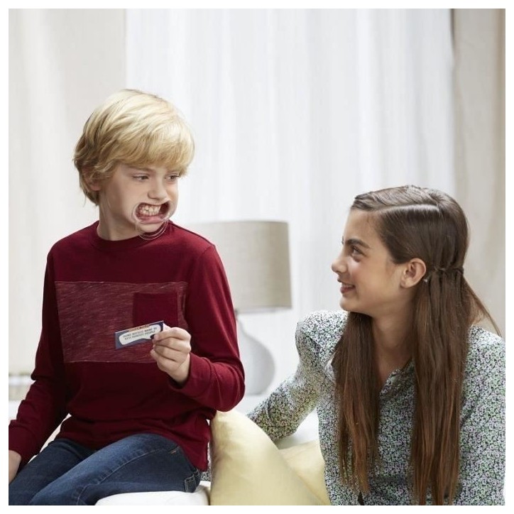 Mache-Mots Enfants contre parents, Jeu de societe ambiance pour la famille, Version francaise, Hasbro Gaming