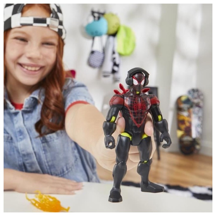 MixMashers Miles Morales, figurine personnalisable a mélanger et combiner avec accessoires, Marvel, Des 4 ans MixMashers Miles Morales, figurine personnalisable a mélanger et combiner avec accessoires, Marvel, Des 4 ans