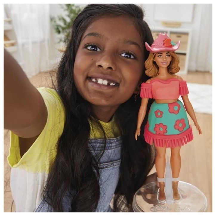 Play-Doh Barbie Fleurons et franges, coffret de pâte a modeler Play-Doh Barbie Fleurons et franges, coffret de pâte a modeler