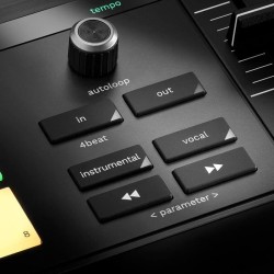 HERCULES DJCONTROL INPULSE T7 - Contrôleur DJ motorisé noir avec deu