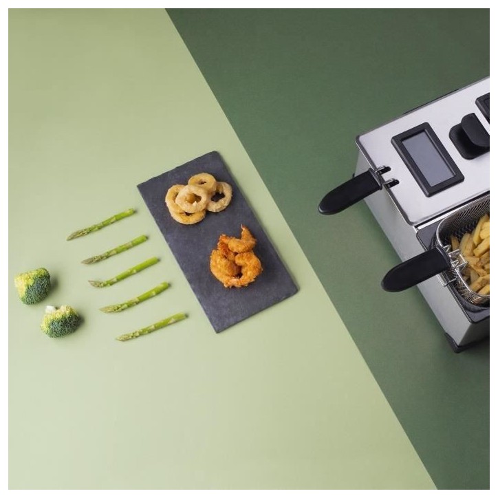 Friteuse HKoeNIG - DFX600 - Double Cuve 2x3L - Thermostats indépendants - Paniers amovibles - Acier inoxydable - 3600W Friteuse HKoeNIG - DFX600 - Double Cuve 2x3L - Thermostats indépendants - Paniers amovibles - Acier inoxydable - 3600W