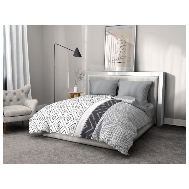 Parure de couette microfibre ETHNO - 1 housse de couette 240 x 260 cm + 2 taies d'oreiller 63 x 63 cm - Gris Parure de couette microfibre ETHNO - 1 housse de couette 240 x 260 cm + 2 taies d'oreiller 63 x 63 cm - Gris