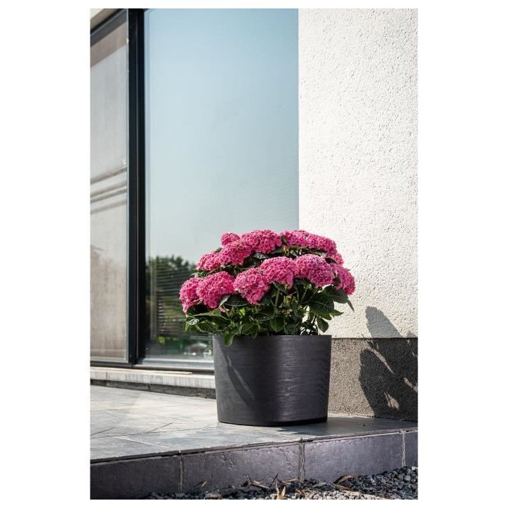Pot avec réserve d'eau - GARDEN ID Respect - Noir-Anth 20 x 20 cm - 100% déchets ménagers - 100% recyclable - Surface structu