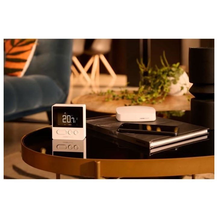 Thermostat connecté Pure avec récepteur - HOME PILOT - Chauffage connecté | Economies d'énergie Thermostat connecté Pure avec récepteur - HOME PILOT - Chauffage connecté | Economies d'énergie