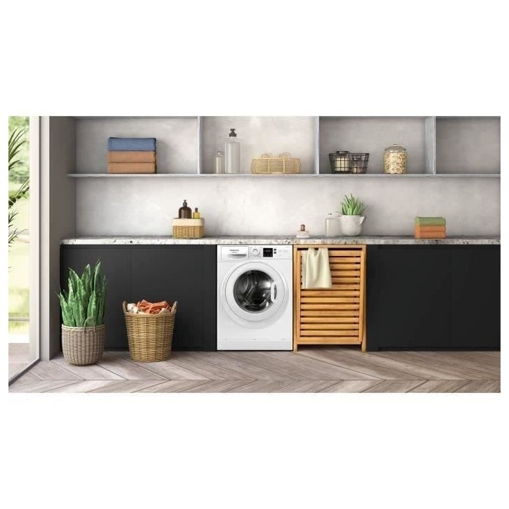 Lave-linge hublot HOTPOINT NS11469FWKFR - 11 kg - Induction - L60cm - 1400 trs/min - Classe A - Blanc Lave-linge hublot HOTPOINT NS11469FWKFR - 11 kg - Induction - L60cm - 1400 trs/min - Classe A - Blanc