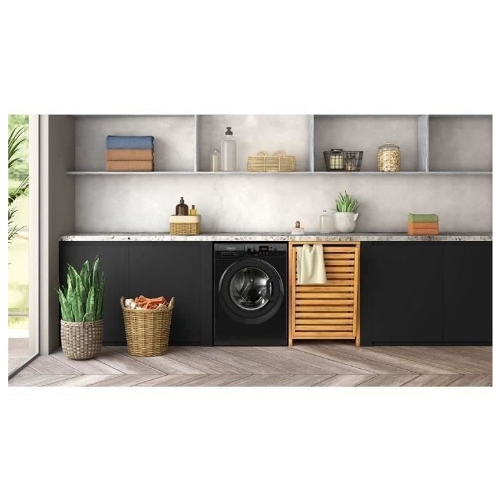Lave-linge hublot HOTPOINT NS11469FBKFR - 11 kg - Induction - L60cm - 1400 trs/min - Classe A - Noir Lave-linge hublot HOTPOINT NS11469FBKFR - 11 kg - Induction - L60cm - 1400 trs/min - Classe A - Noir