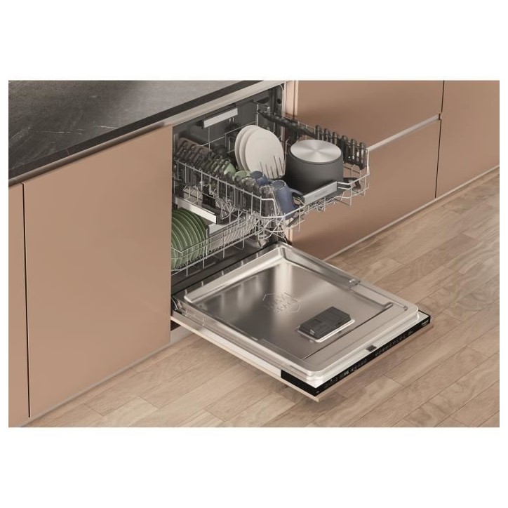 Lave-vaisselle tout encastrable HOTPOINT H7IHP40L - 15 couverts - 40 dB - Classe C - Maxi Space - tiroir a couverts Lave-vaisselle tout encastrable HOTPOINT H7IHP40L - 15 couverts - 40 dB - Classe C - Maxi Space - tiroir a couverts