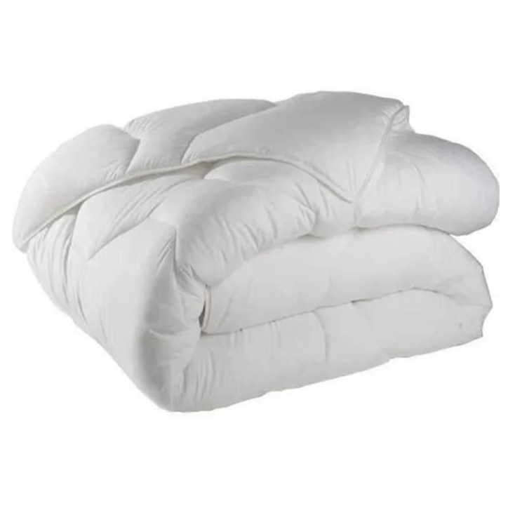 Couette tempérée 350gr/m² antiacariens LOVELY HOME - 220 x 240 cm - Blanc Couette tempérée 350gr/m² antiacariens LOVELY HOME - 220 x 240 cm - Blanc
