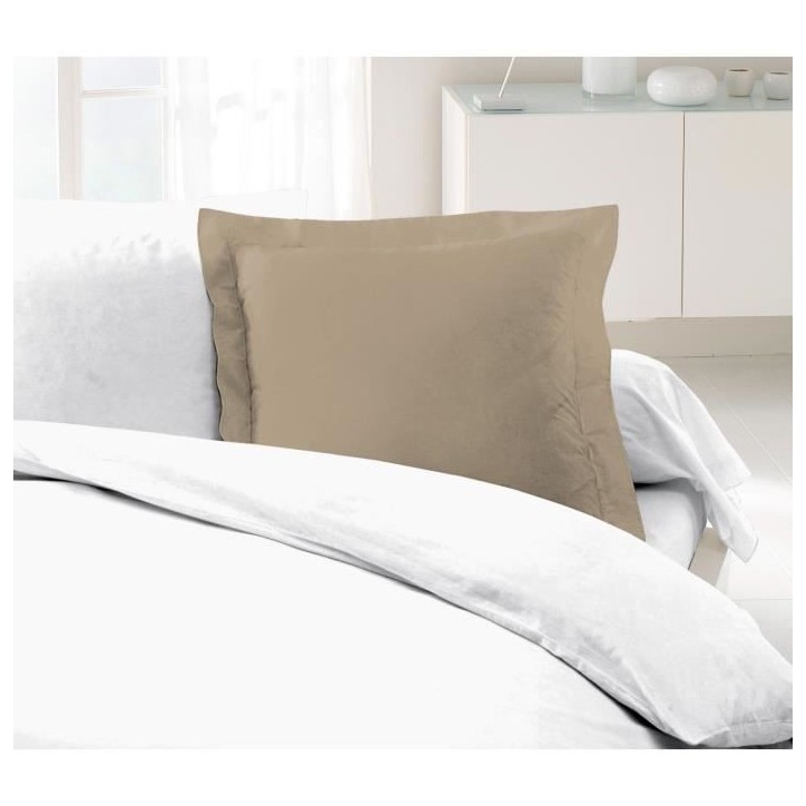 LOVELY HOME Lot de 2 Taies d'Oreillers 100% coton 63x63 cm - Beige LOVELY HOME Lot de 2 Taies d'Oreillers 100% coton 63x63 cm - Beige