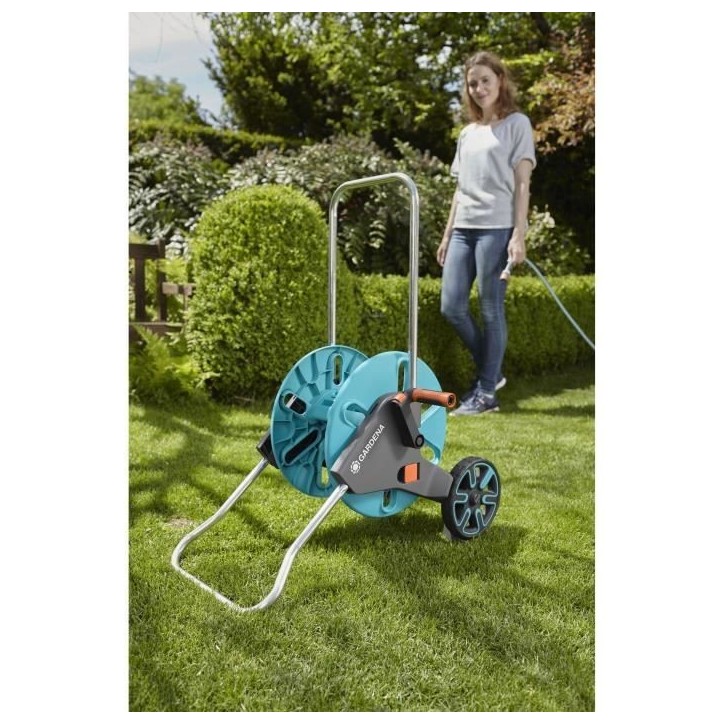 Dévidoir CleverRoll taille M GARDENA - Longueur max 60m - Pour jardin moyen - Garantie 5 ans Dévidoir CleverRoll taille M GARDENA - Longueur max 60m - Pour jardin moyen - Garantie 5 ans