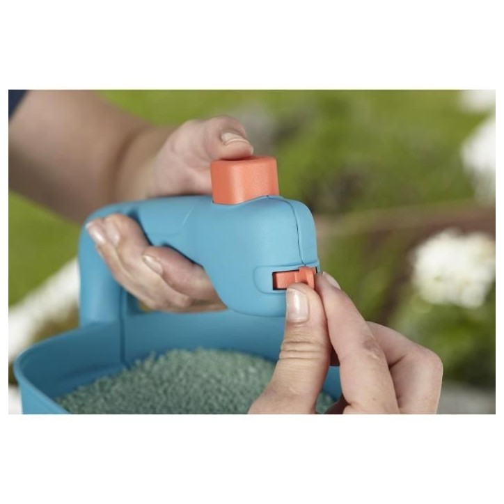 GARDENA Epandeur a main M – Capacité totale 1.8L – Surface 100m² max – Largeur d'épandage 4m – Poignée ergonomique GARDENA Epandeur a main M – Capacité totale 1.8L – Surface 100m² max – Largeur d'épandage 4m – Poignée ergonomique