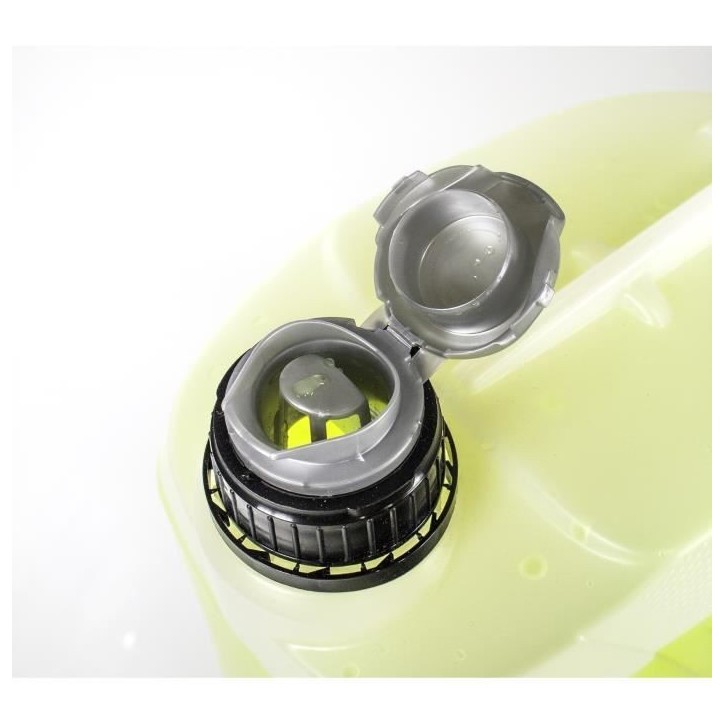 Liquide de refroidissement -35° universel 4L - MICHELIN - bec verseur anti-goutte - Anticorrosion - 100% Organique Liquide de refroidissement -35° universel 4L - MICHELIN - bec verseur anti-goutte - Anticorrosion - 100% Organique