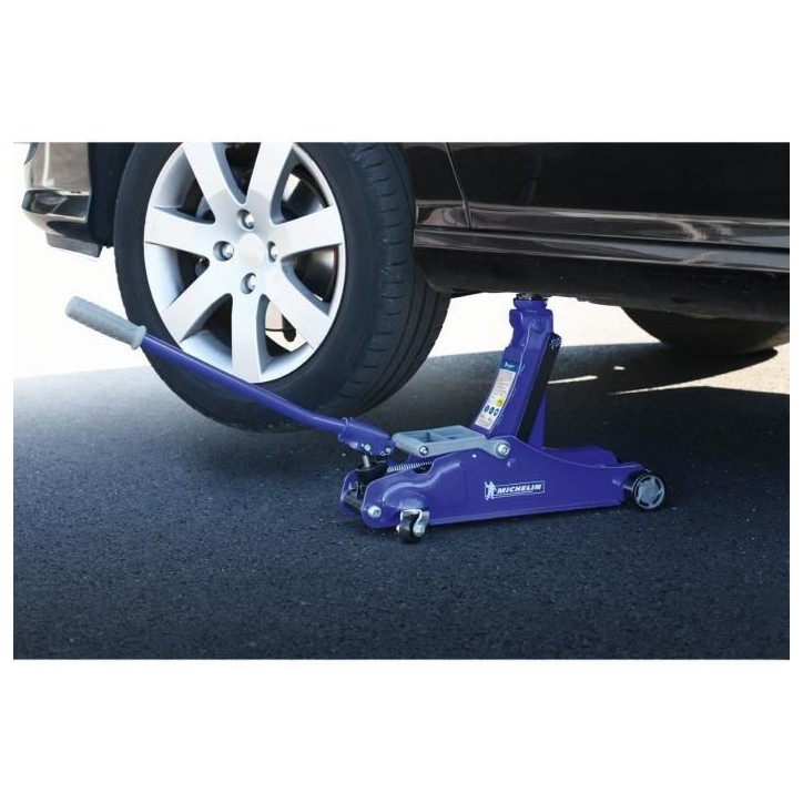 Cric hydraulique rouleur levage maximum 1.8T hauteur 105mm a 350mm - MICHELIN - Roues pivotantes - Poignée de levage rotative 3 Cric hydraulique rouleur levage maximum 1.8T hauteur 105mm a 350mm - MICHELIN - Roues pivotantes - Poignée de levage rotative 3