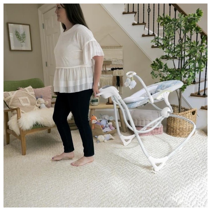 INGENUITY Balancelle transat bébé électrique pivotante 180° – Everston, 6 vitesses, Cadeau Noel bébé INGENUITY Balancelle transat bébé électrique pivotante 180° – Everston, 6 vitesses, Cadeau Noel bébé
