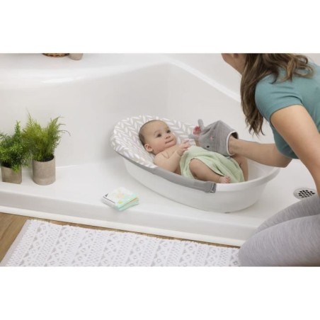 INGENUITY - Baignoire bébé Sylvi - Hamac évolutif de nourrisson jusqu'a 6 mois, gant de toilette et livre bain bébé inclus
