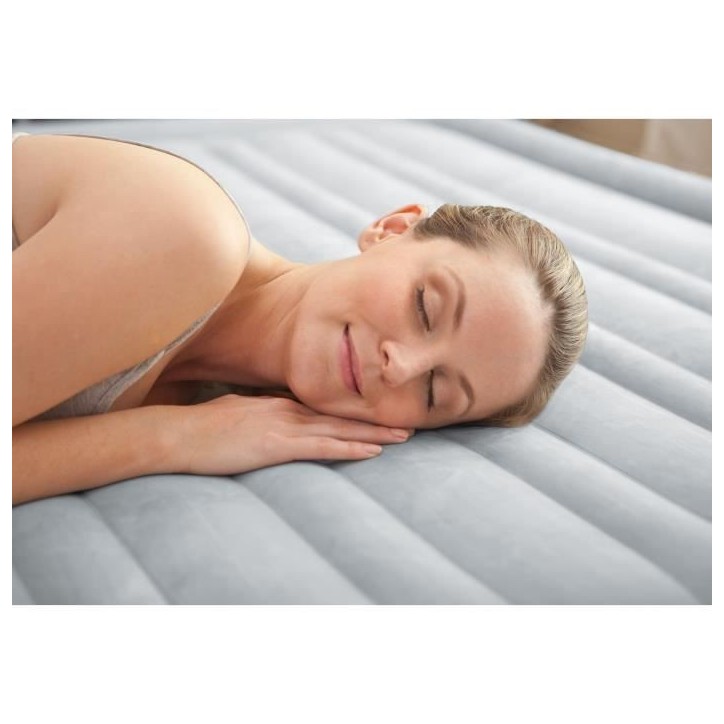 Matelas gonflable Intex - 1 Personne - 100 x 190 cm Matelas gonflable Intex - 1 Personne - 100 x 190 cm