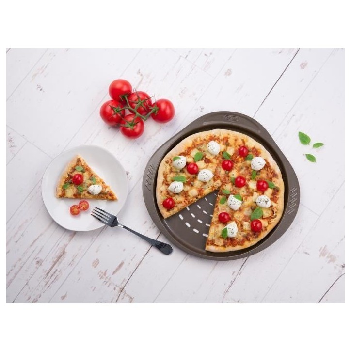 Plat a pizza - PYREX - 1452055 - En métal perforé - 32 cm