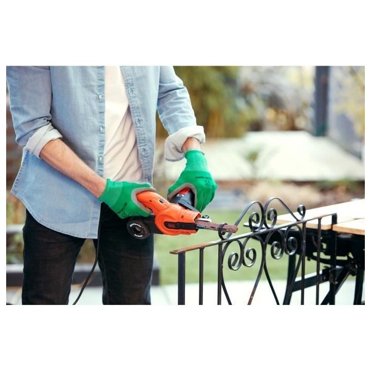 Lime électrique filaire - BLACK+DECKER - KA900E-QS - 350W - 455*13 mm - avec 3 bandes abrasives Lime électrique filaire - BLACK+DECKER - KA900E-QS - 350W - 455*13 mm - avec 3 bandes abrasives